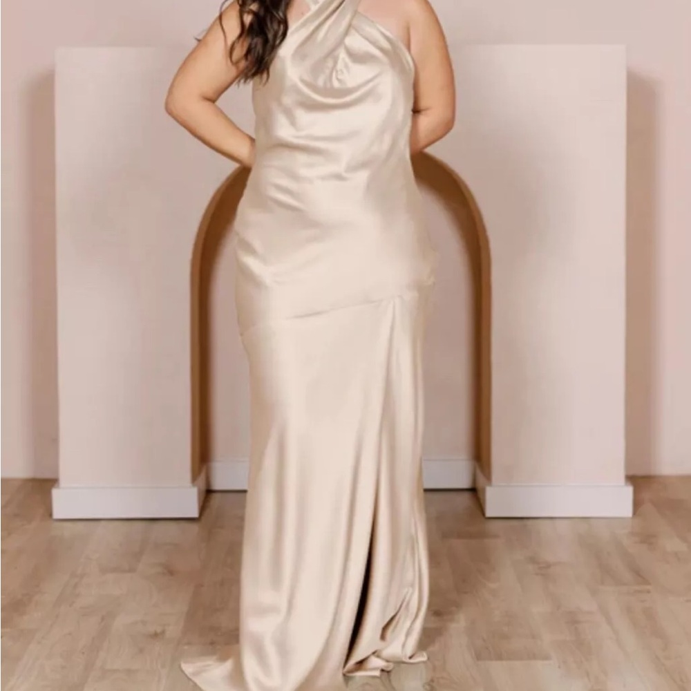 Revelry Bridesmaids Dress Athena :GOLD CHAMPAGNE